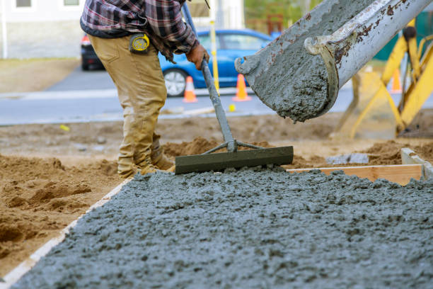 Best Concrete Retaining Walls in Camp Swift, TX